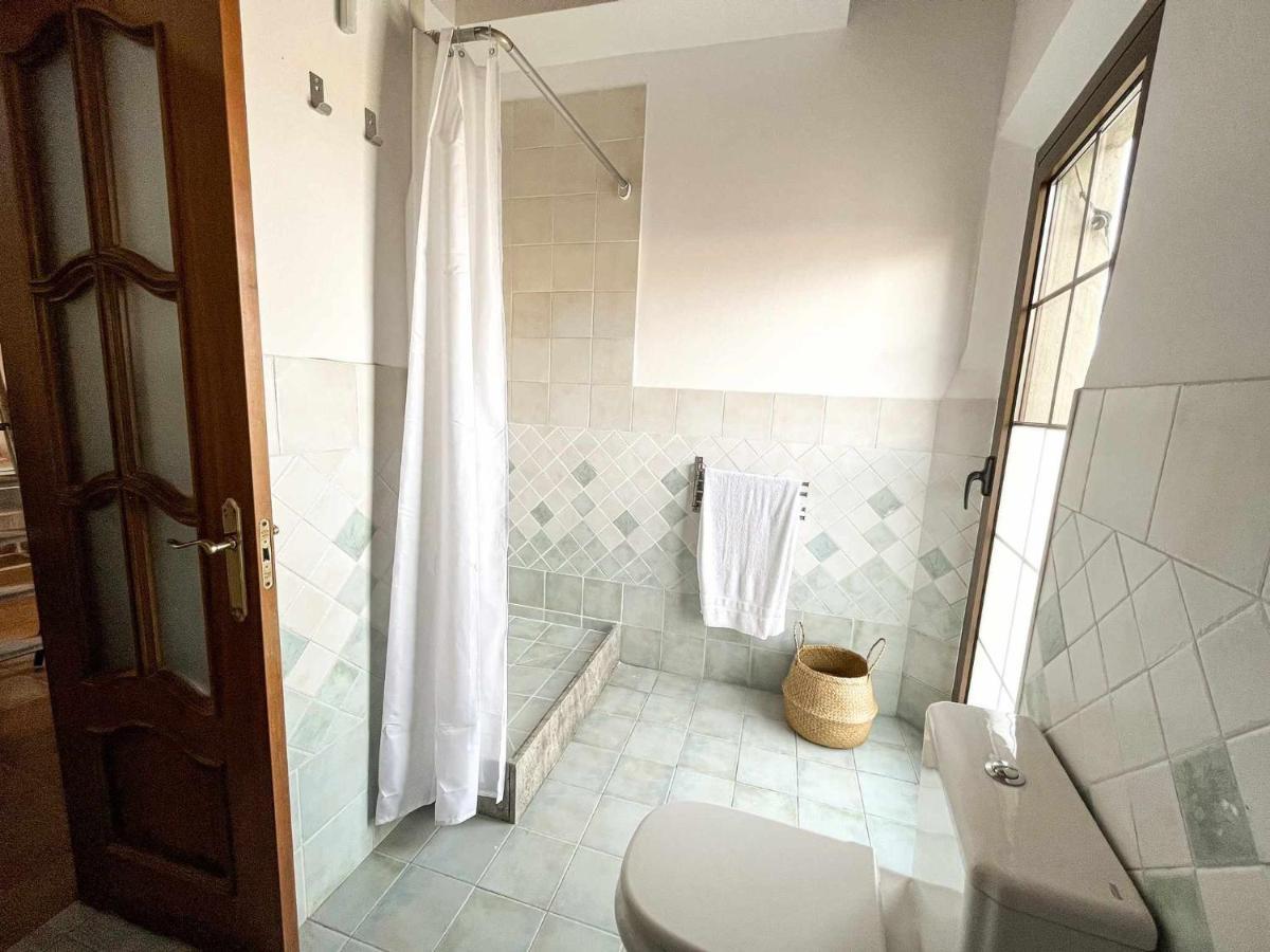 Romantic Duplex With Terrace And Great Views 지로나 외부 사진